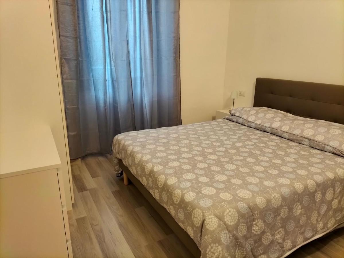Casa Nax Lägenhet Terni Exteriör bild