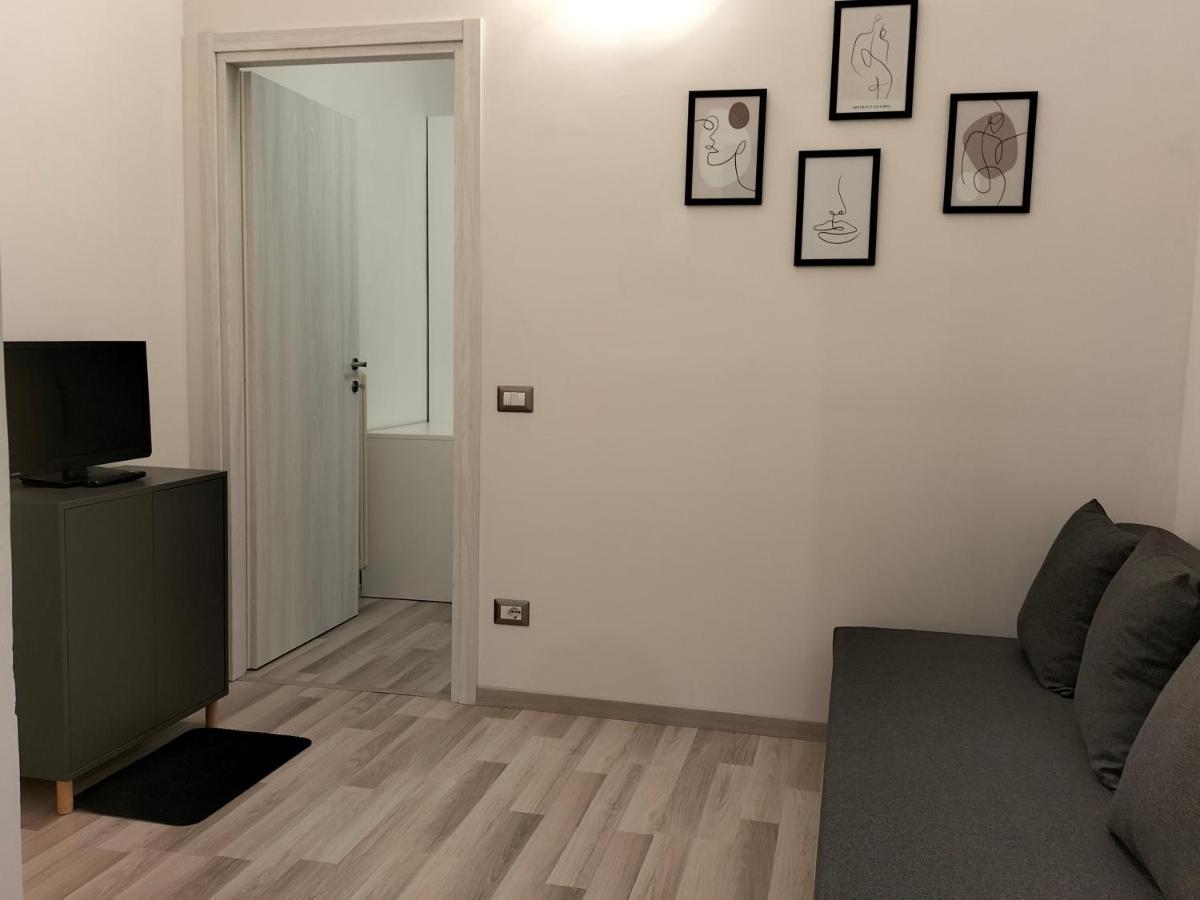 Casa Nax Lägenhet Terni Exteriör bild