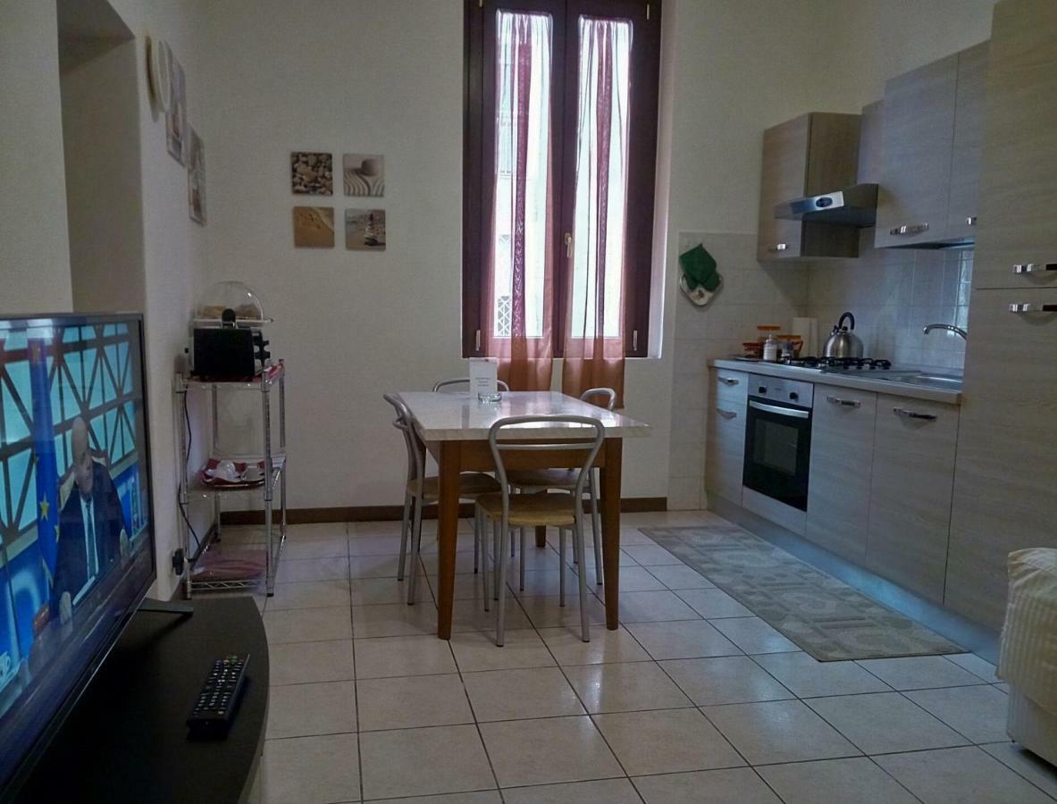 Casa Nax Lägenhet Terni Exteriör bild