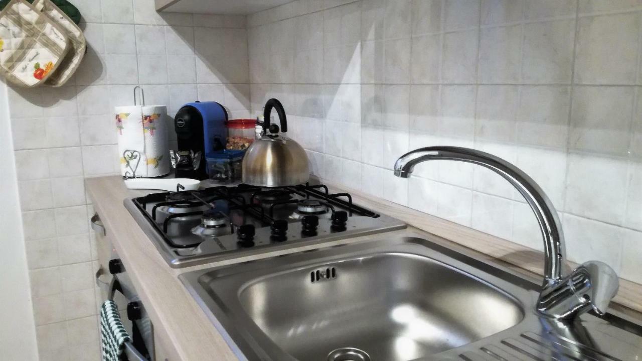 Casa Nax Lägenhet Terni Exteriör bild