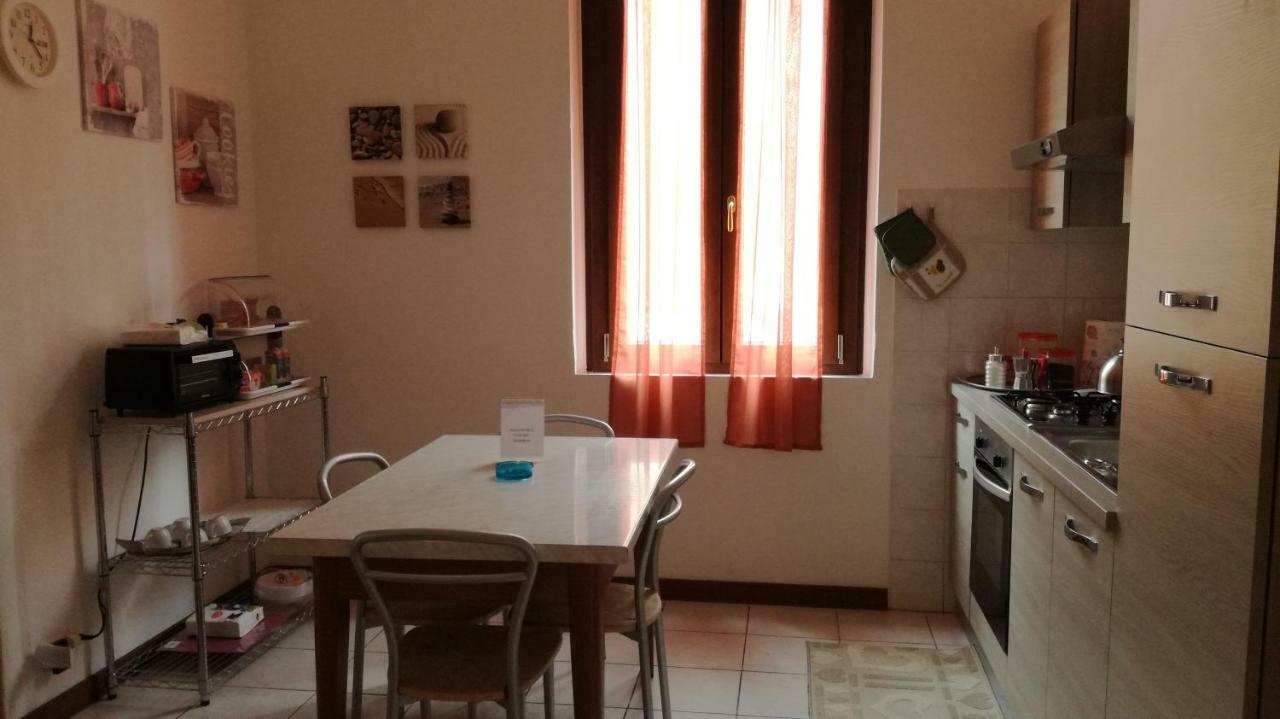 Casa Nax Lägenhet Terni Exteriör bild